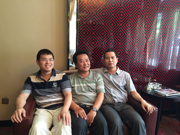 深圳金凱博董事長(cháng)金福禮先生一行訪(fǎng)問(wèn)銀河電氣