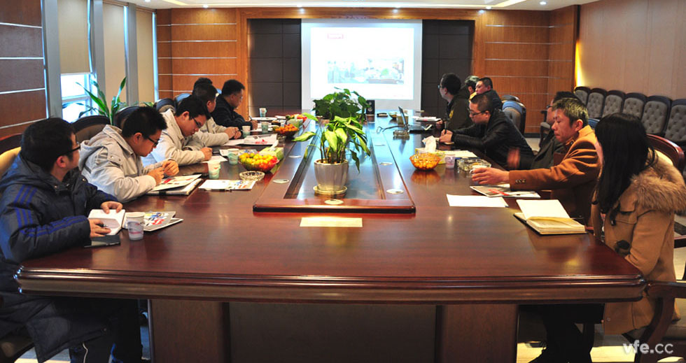 南車(chē)株機專(zhuān)家團隊來(lái)訪(fǎng)我公司 南車(chē)株機專(zhuān)家團隊來(lái)訪(fǎng)我公司