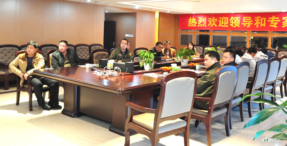 南車(chē)株機專(zhuān)家團隊來(lái)訪(fǎng)我公司 南車(chē)株機專(zhuān)家團隊來(lái)訪(fǎng)我公司