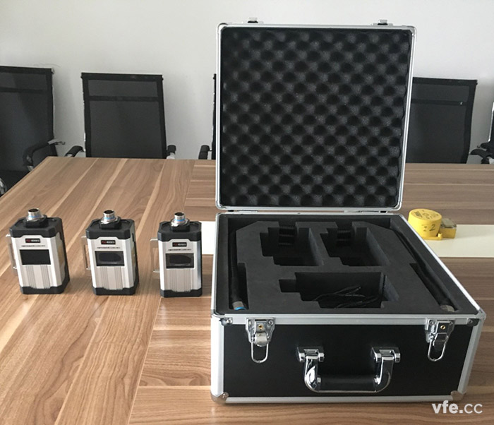 間隙傳感器便攜式故障診斷儀測量示意圖 間隙傳感器便攜式故障診斷儀測量示意圖