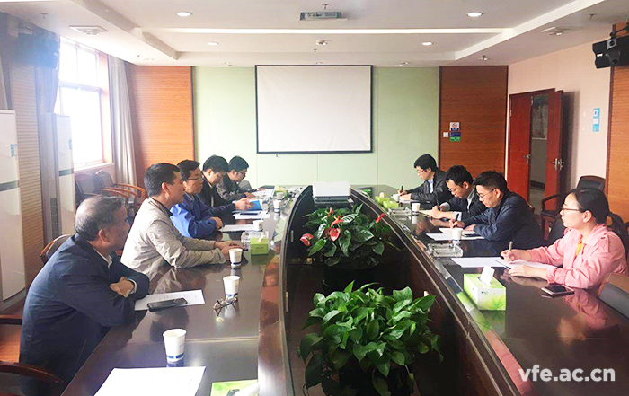 湘電集團領(lǐng)導來(lái)訪(fǎng) 湘電集團領(lǐng)導來(lái)訪(fǎng)