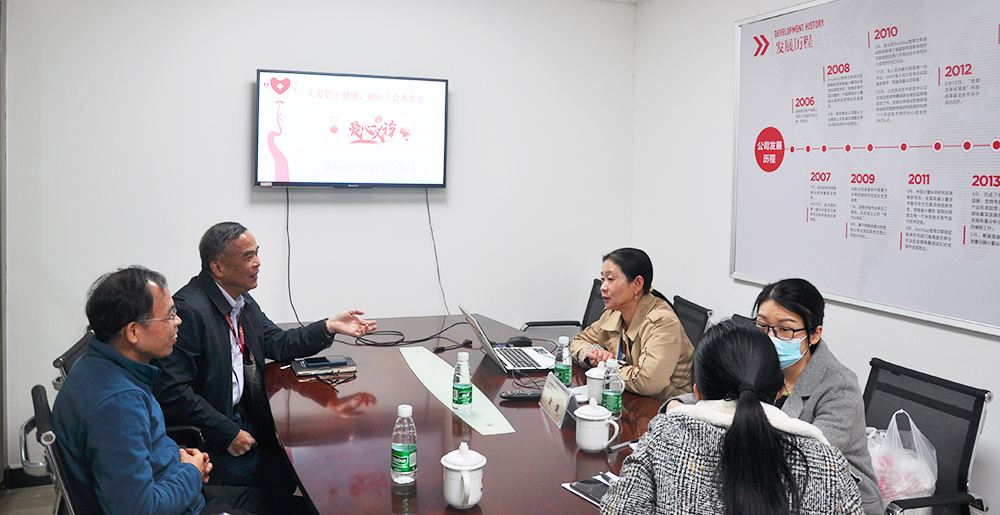 關(guān)愛(ài)職工健康，銀河電氣工會(huì )組織健康講座